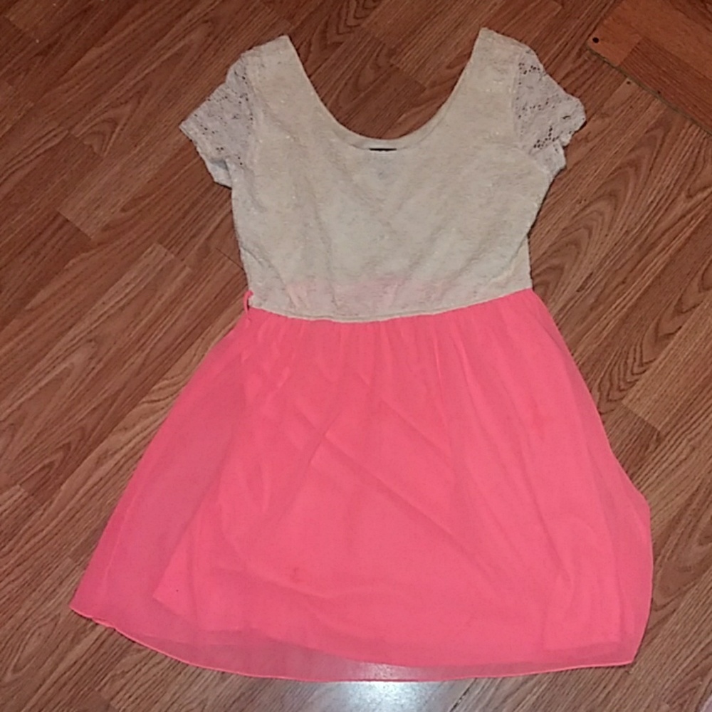Dress coral and cream